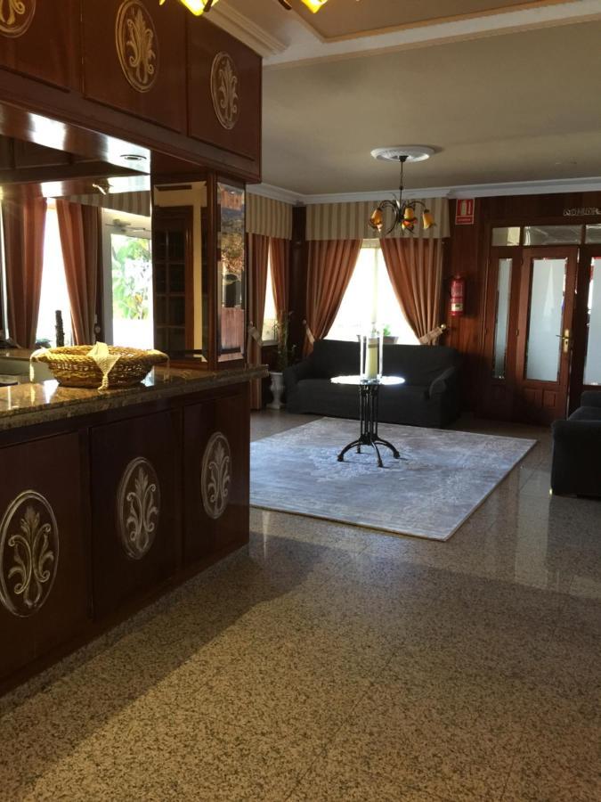 Hotel O Noso Bar Cambados Kültér fotó